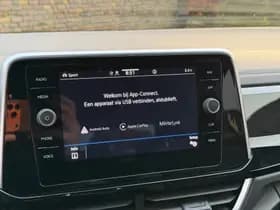 Volkswagen T-Roc thumbnail 45
