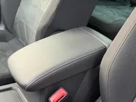 Volkswagen Tiguan thumbnail 47