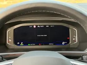 Volkswagen Tiguan thumbnail 3