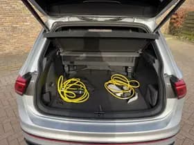 Volkswagen Tiguan thumbnail 23