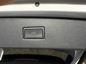 Volkswagen Tiguan thumbnail 24