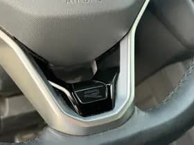 Volkswagen Tiguan thumbnail 32