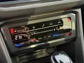 Volkswagen Tiguan thumbnail 37