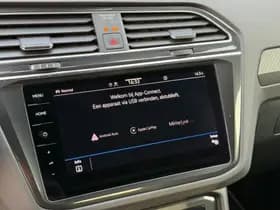 Volkswagen Tiguan thumbnail 43