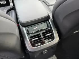 Volvo XC90 thumbnail 21