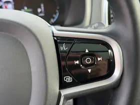 Volvo XC90 thumbnail 38