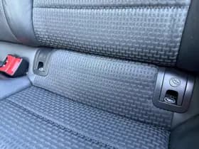 Volkswagen Golf thumbnail 19