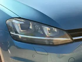Volkswagen Golf thumbnail 4