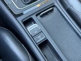 Volkswagen Golf thumbnail 32