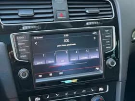 Volkswagen Golf thumbnail 34