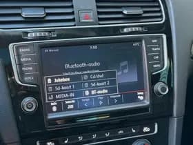 Volkswagen Golf thumbnail 35