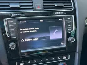 Volkswagen Golf thumbnail 36