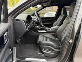 Porsche Cayenne thumbnail 21