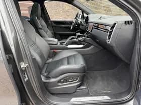 Porsche Cayenne thumbnail 22