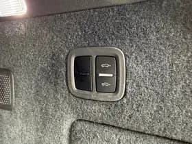 Porsche Cayenne thumbnail 28