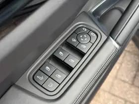 Porsche Cayenne thumbnail 33