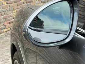 Porsche Cayenne thumbnail 34