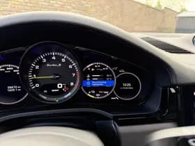 Porsche Cayenne thumbnail 50