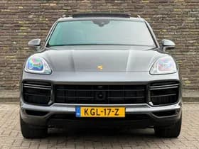 Porsche Cayenne thumbnail 6