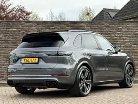 Porsche Cayenne thumbnail 9