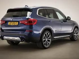 BMW X3 thumbnail 2
