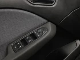 Renault Clio thumbnail 28