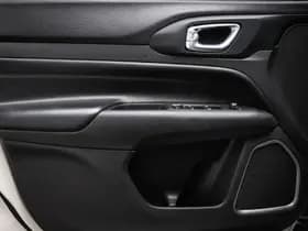 Jeep Compass thumbnail 28