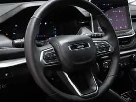 Jeep Compass thumbnail 35
