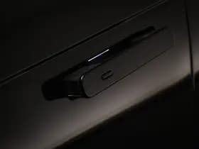 Land Rover Range Rover Velar thumbnail 24