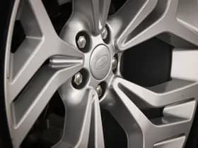 Land Rover Range Rover Velar thumbnail 29