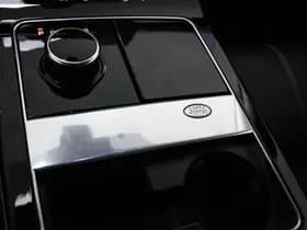 Land Rover Range Rover Velar thumbnail 46