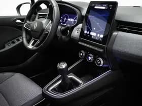 Renault Clio thumbnail 3