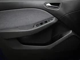 Renault Clio thumbnail 26