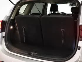 Kia Carens thumbnail 11