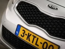 Kia Carens thumbnail 12