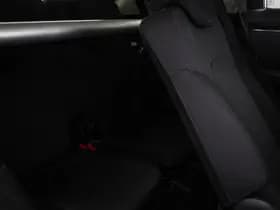 Kia Carens thumbnail 10