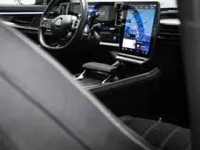 Renault Austral thumbnail 11