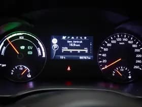 Kia Optima thumbnail 4