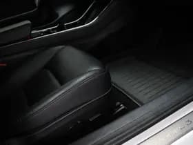 Tesla Model 3 thumbnail 12