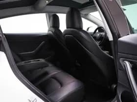 Tesla Model 3 thumbnail 13