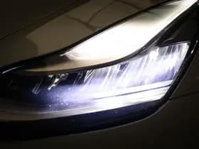 Tesla Model 3 thumbnail 19