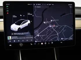 Tesla Model 3 thumbnail 36