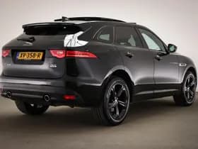 Jaguar F-Pace thumbnail 2
