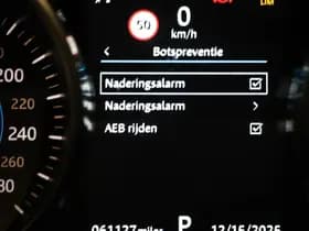 Jaguar F-Pace thumbnail 40