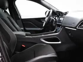 Jaguar F-Pace thumbnail 10