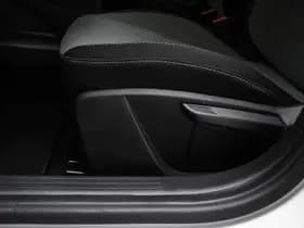 Renault Clio thumbnail 24