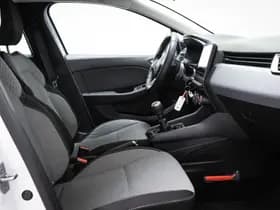 Renault Clio thumbnail 7