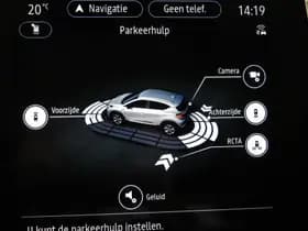Renault Captur thumbnail 42