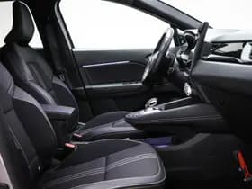 Renault Captur thumbnail 8