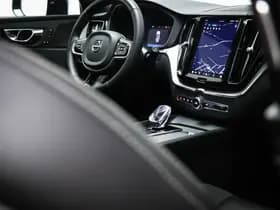 Volvo XC60 thumbnail 16